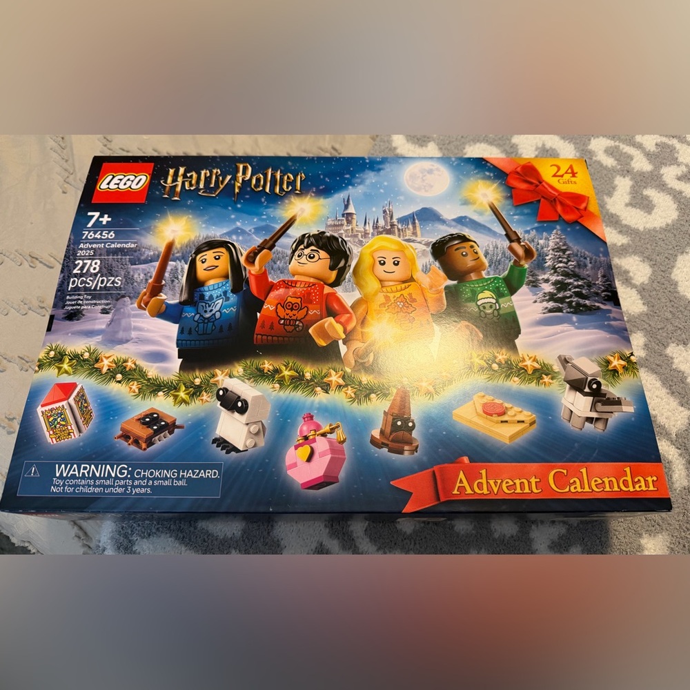 LEGO Harry Potter Festive Set with Colorful Minifigures